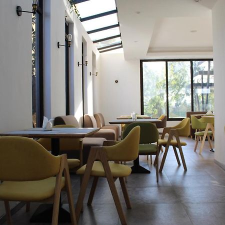 Cot Hotel Addis-Abeba Extérieur photo